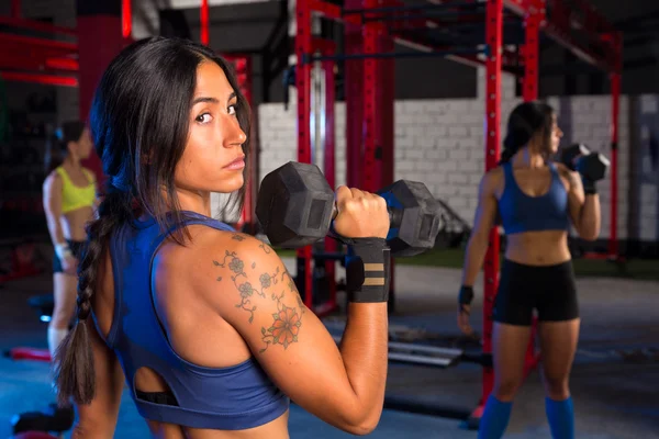 Gym women with hex barbell workout — Stock Photo, Image