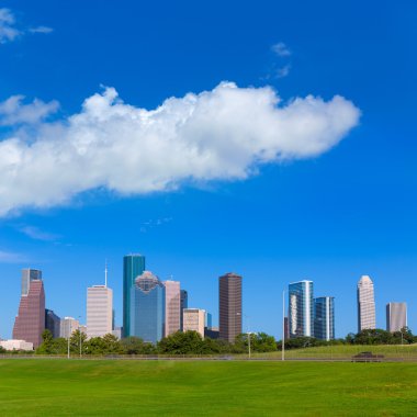 Houston manzarası mavi gökyüzü Memorial park Texas bize