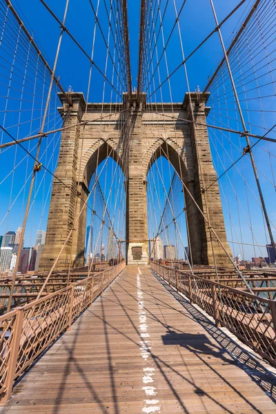 Brooklyn Bridge and Manhattan New York City US — Stock Photo, Image