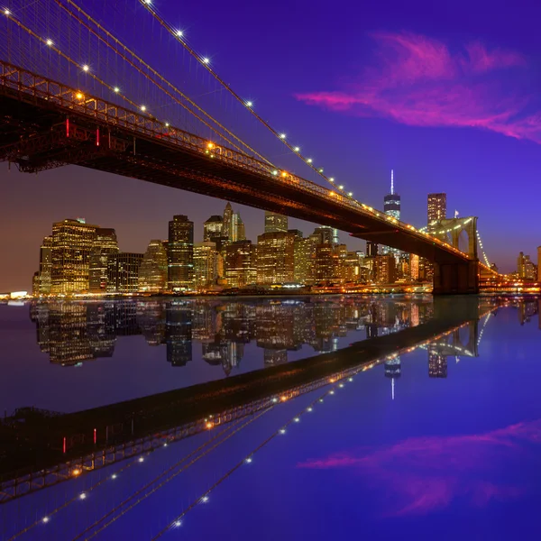 Brooklyn Bridge zonsondergang New York Manhattan — Stockfoto