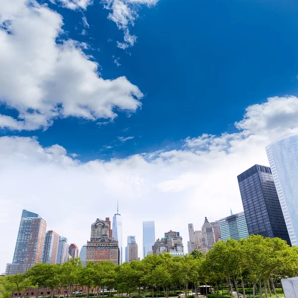 Lower Manhattan Nowy Jork panoramę parku Battery — Zdjęcie stockowe
