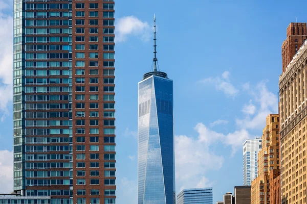 Aşağı Manhattan yeni manzarası özgürlük Kulesi bizi — Stok fotoğraf