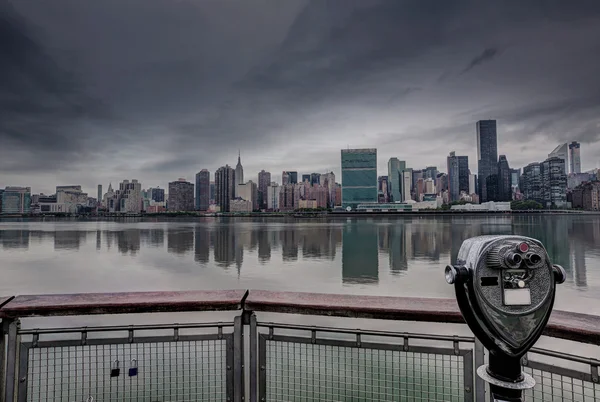 Manhattan New York cloudy dramatic skyline USA — Stock Photo, Image