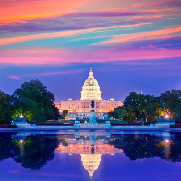 Capitólio edifício pôr do sol Congresso Washington DC — Fotografia de Stock