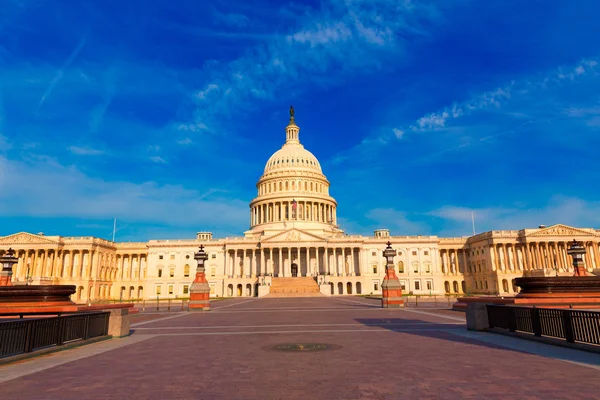 Capitolio Washington DC fachada este EE.UU. — Foto de Stock