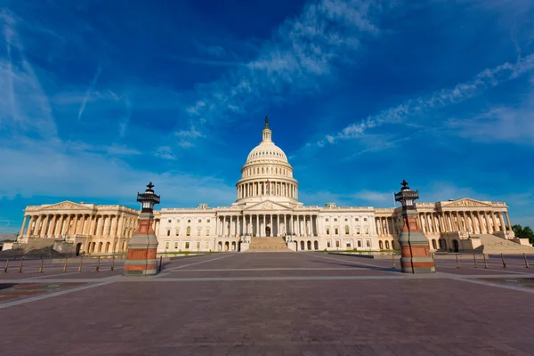 Capitol stavba východní fasáda ve Washingtonu nás — Stock fotografie