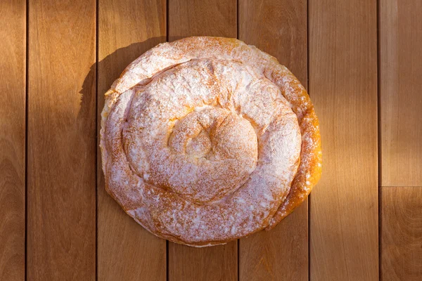 Ensaimada tipik Mallorca Mayorka ekmek — Stok fotoğraf