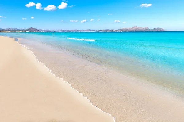 Mallorca Can Picafort strand in de baai van alcudia Mallorca — Stockfoto