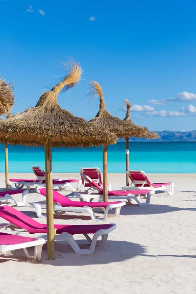 Mallorca Platja de Alcudia beach in Majorca — Stock Photo, Image