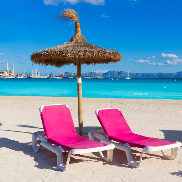 Praia de Maiorca Platja de Alcudia em Maiorca — Fotografia de Stock