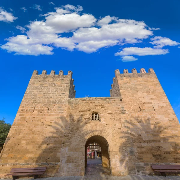 Alcudia altstadt mallorca porta des moll mallorca — Stockfoto