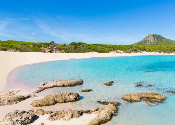 Mallorca Cala Agulla Strand in Capdepera Mallorca — Stockfoto