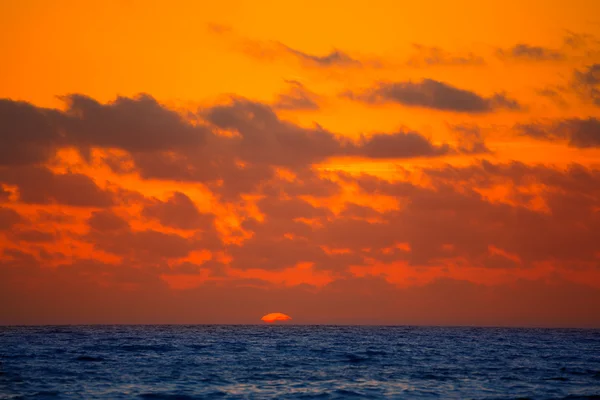 Mallorca Sonnenuntergang in es Trenc Strand in campos — Stockfoto