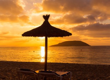 Mallorca gündoğumu Magaluf Palmanova Beach