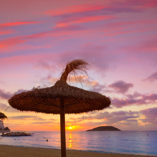 Majorque lever de soleil à Magaluf Palmanova plage — Photo