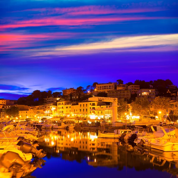 Port de Soller solnedgång i Mallorca på Balearerna — Stockfoto