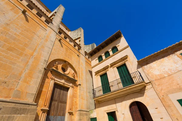 Mallorca Santanyi pueblo Sant Andreu iglesia —  Fotos de Stock