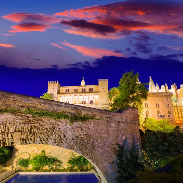 Palácio Almudaina em Palma de Maiorca Maiorca — Fotografia de Stock