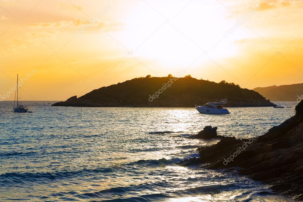 Coucher Du Soleil De Majorque à Sant Elm Près De Sa