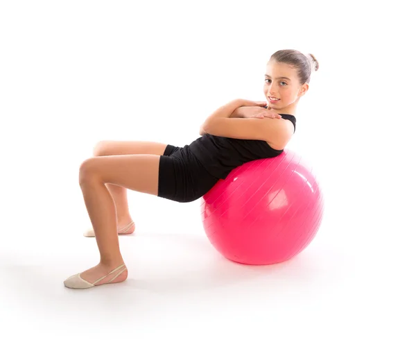 Fitness fitball swiss ball kid girl training — Stockfoto