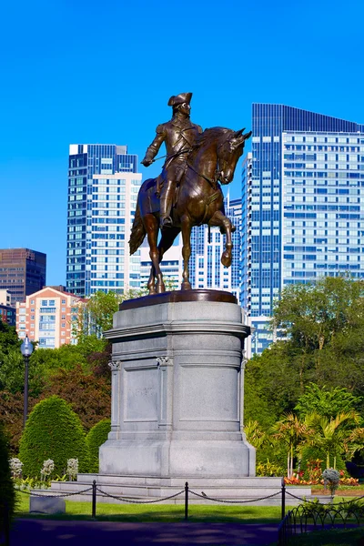 Boston Common George Washington monument — Stock Photo, Image