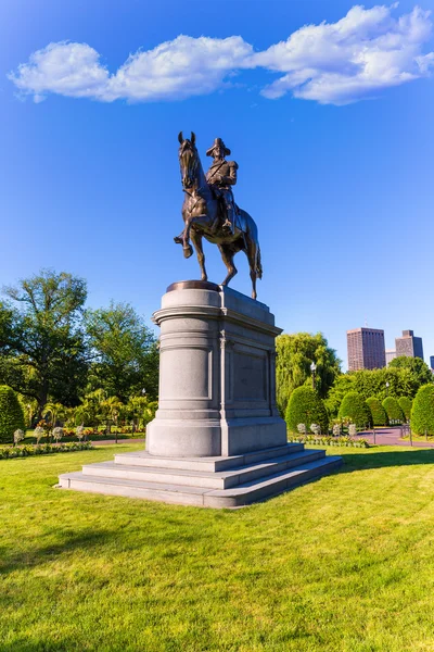 Boston Common George Washington monument — Stock Photo, Image