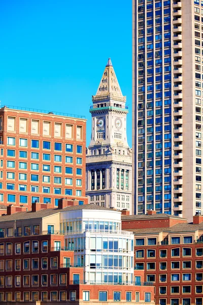 Ο πύργος του ρολογιού Βοστώνη Μασαχουσέτη σπίτι έθιμο — Φωτογραφία Αρχείου