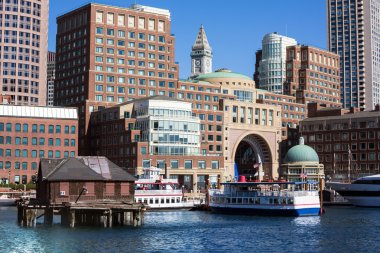 Masaçuset'te Boston Rowes Wharf