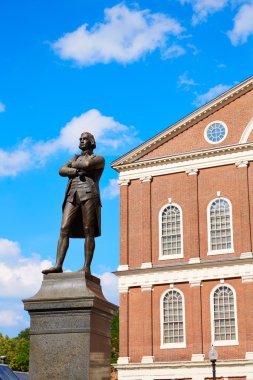 Boston Samuel Adams anıt Faneuil Hall