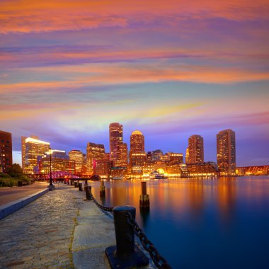 Fan Pier Massachusetts, Boston günbatımı manzarası