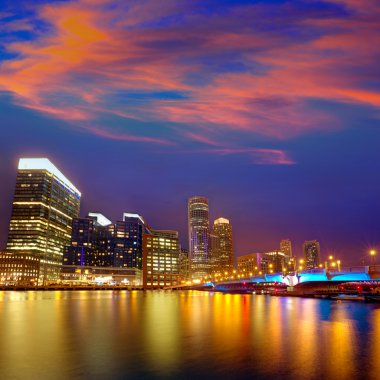 Fan Pier Massachusetts, Boston günbatımı manzarası
