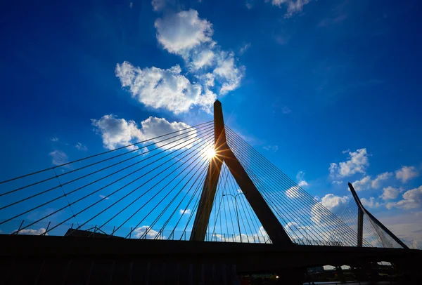 Boston Zakim most w Massachusetts Bunker Hill — Zdjęcie stockowe