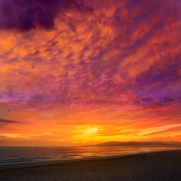 Almeria Cabo de Gata slunce ve Středozemním moři — Stock fotografie