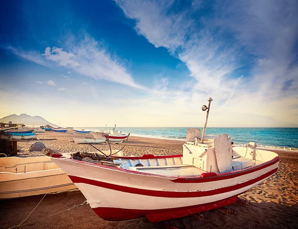 Almería Cabo de Gata San Miguel barcos de playa —  Fotos de Stock