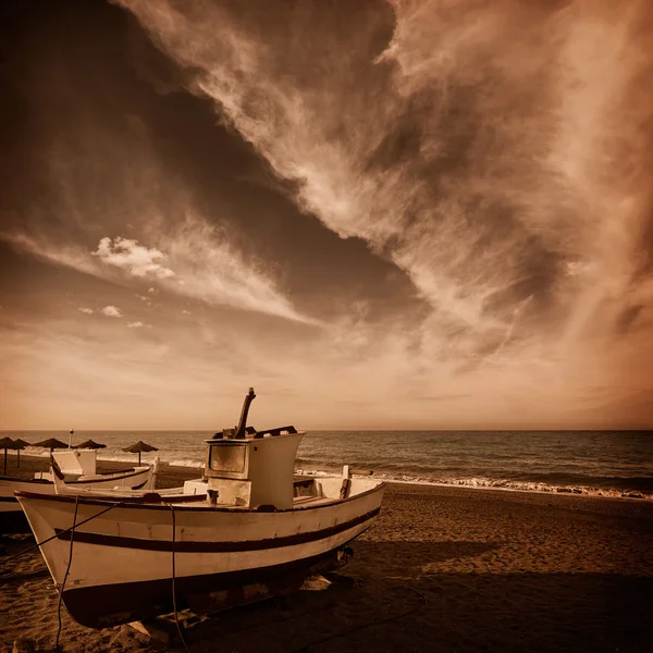 Almeria Cabo de Gata San Miguel strandon csónakok — Stock Fotó