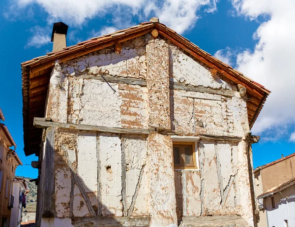 Canete em Cuenca Espanha antiga contruction — Fotografia de Stock