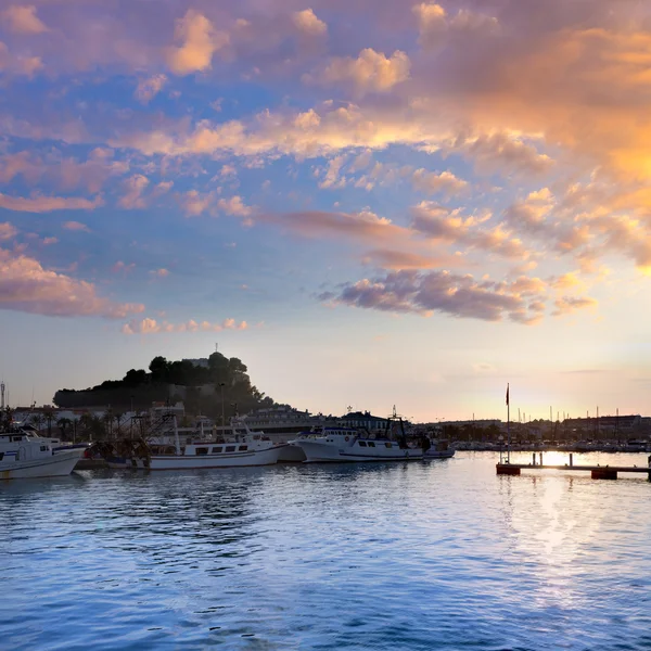 Denia porto pôr do sol na marina em Alicante Espanha — Fotografia de Stock