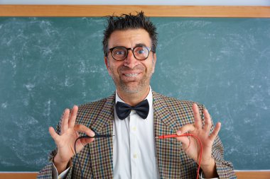 İnek elektronik teknisyeni retro aptalca ifade