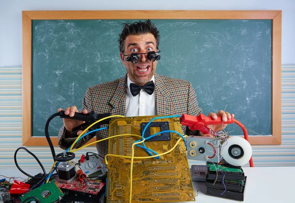 Nerd electronics technician retro silly expression — Stock Photo, Image