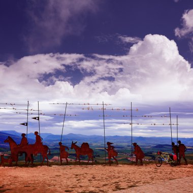 Saint James Alto del Perdon Navarra yolu