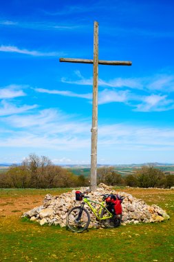 Cruz de Atapuerca çapraz Saint James yol Bisiklet