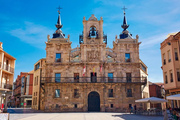 Astorga en León ayuntamiento ayuntamiento — Foto de Stock