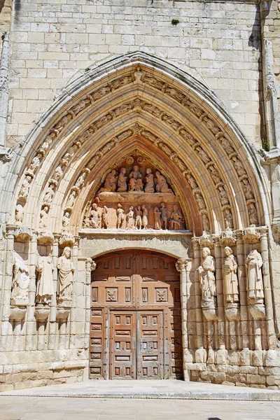 Burgos san esteban kirche fassade castilla spanien — Stockfoto