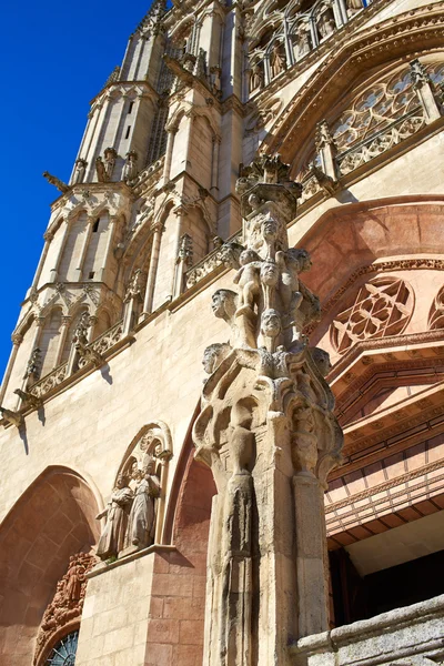 Burgos Cathedral facade in Saint James Way — Stock Photo, Image