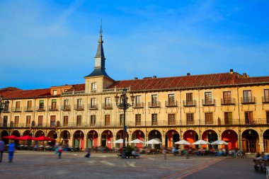 Şekilde Saint James Castilla ve Leon Plaza Mayor