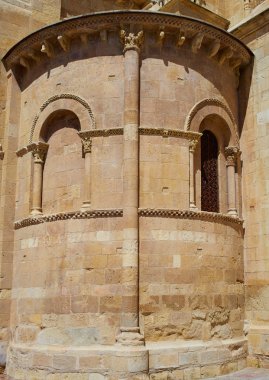 Leon San Isidoro Kilisesi saint James yoluyla