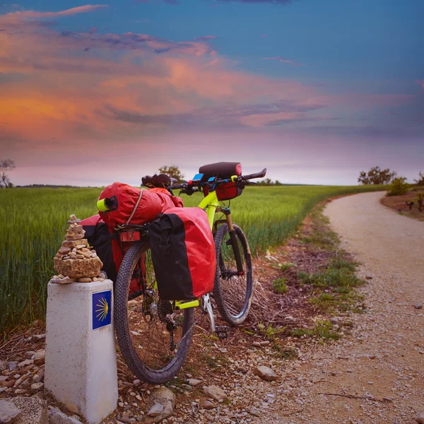 Il Cammino di San Giacomo in bicicletta — Foto Stock