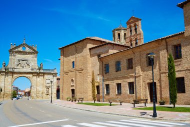 Sahagun orta Saint James Way Leon İspanya