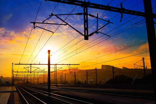 Salida del sol en los ferrocarriles de Santiago de Compostela — Foto de Stock