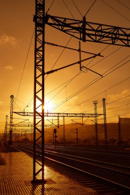 Santiago de Compostela tren Demiryolları güneş doğarken